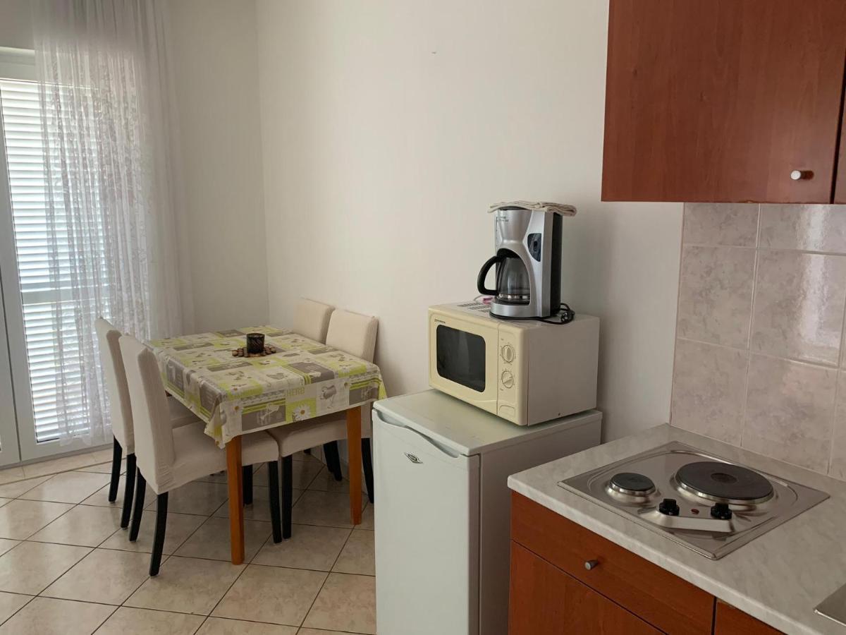 Sobe I Apartmani Til Crikvenica Exterior foto